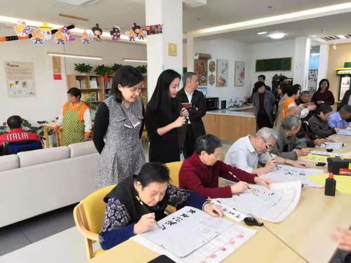 百歲老人與年輕志愿者的春節(jié)對(duì)話(huà) 上海養(yǎng)老福利院的最暖符號(hào)